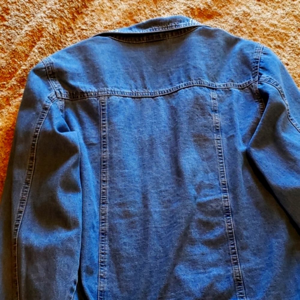 Jean jacket - Picture 7 of 7